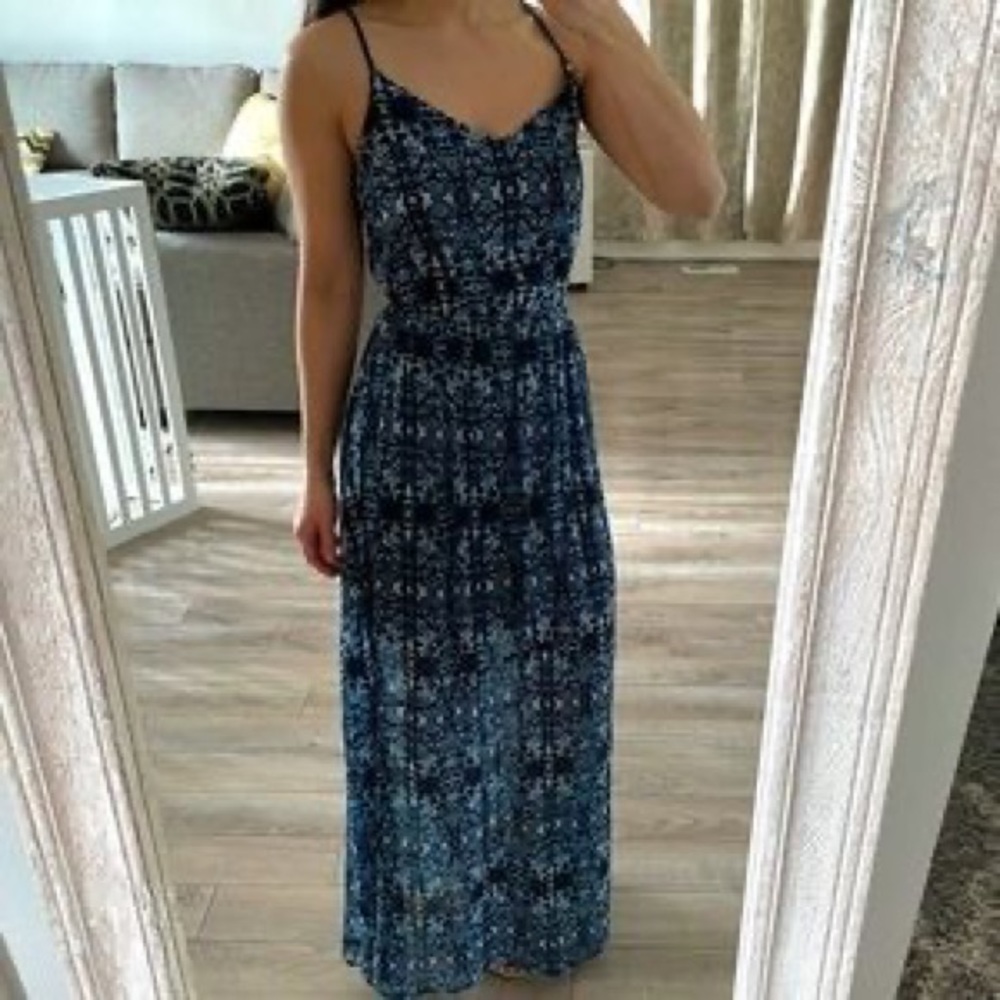 Abercrombie & Fitch Patterned Print Maxi Dress in Blue